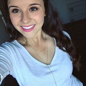 Meet your Posher, Annie